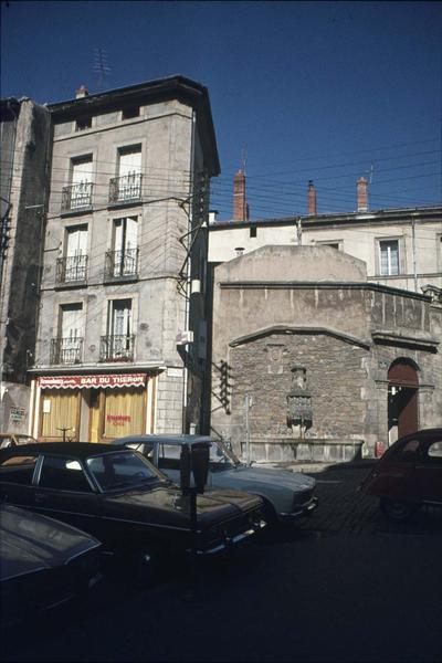 Rue Chaussade : vue prise depuis la rue Portail-d'Avignon