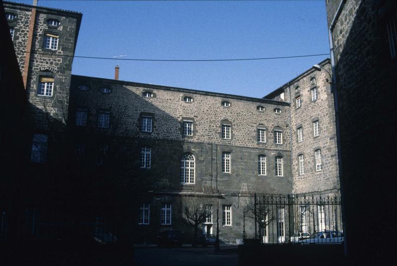 Cour intérieure