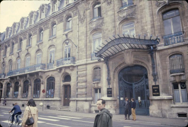 Façade sur rue