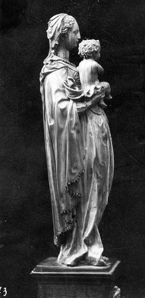 statuette : Vierge à l'enfant, vue générale