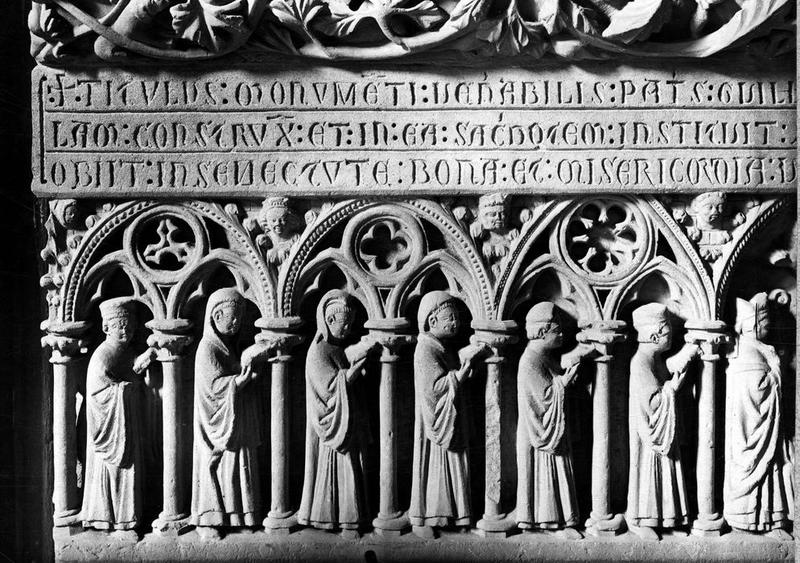 monument funéraire de Guillaume Razouls, évêque de Carcassonne, détail