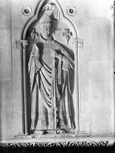 monument funéraire de Guillaume Razouls, évêque de Carcassonne, vue générale