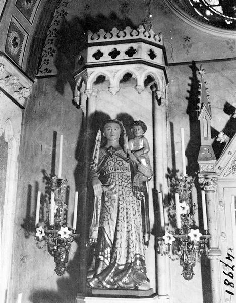 statue : Vierge à l'Enfant, vue générale