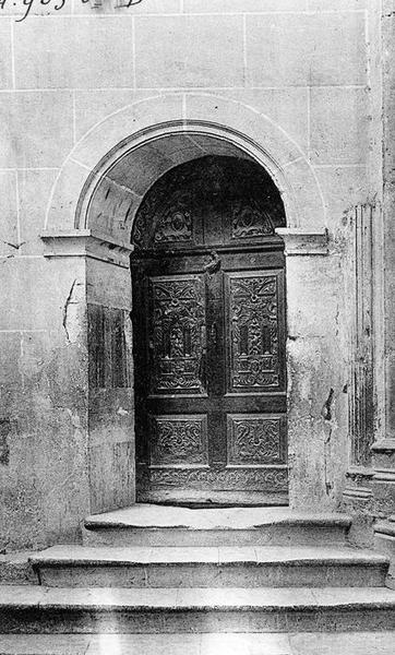 vantaux de porte, vue générale