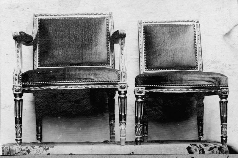 fauteuil, chaise, vue générale - © Ministère de la Culture (France), Médiathèque du patrimoine et de la photographie (objets mobiliers), tous droits réservés