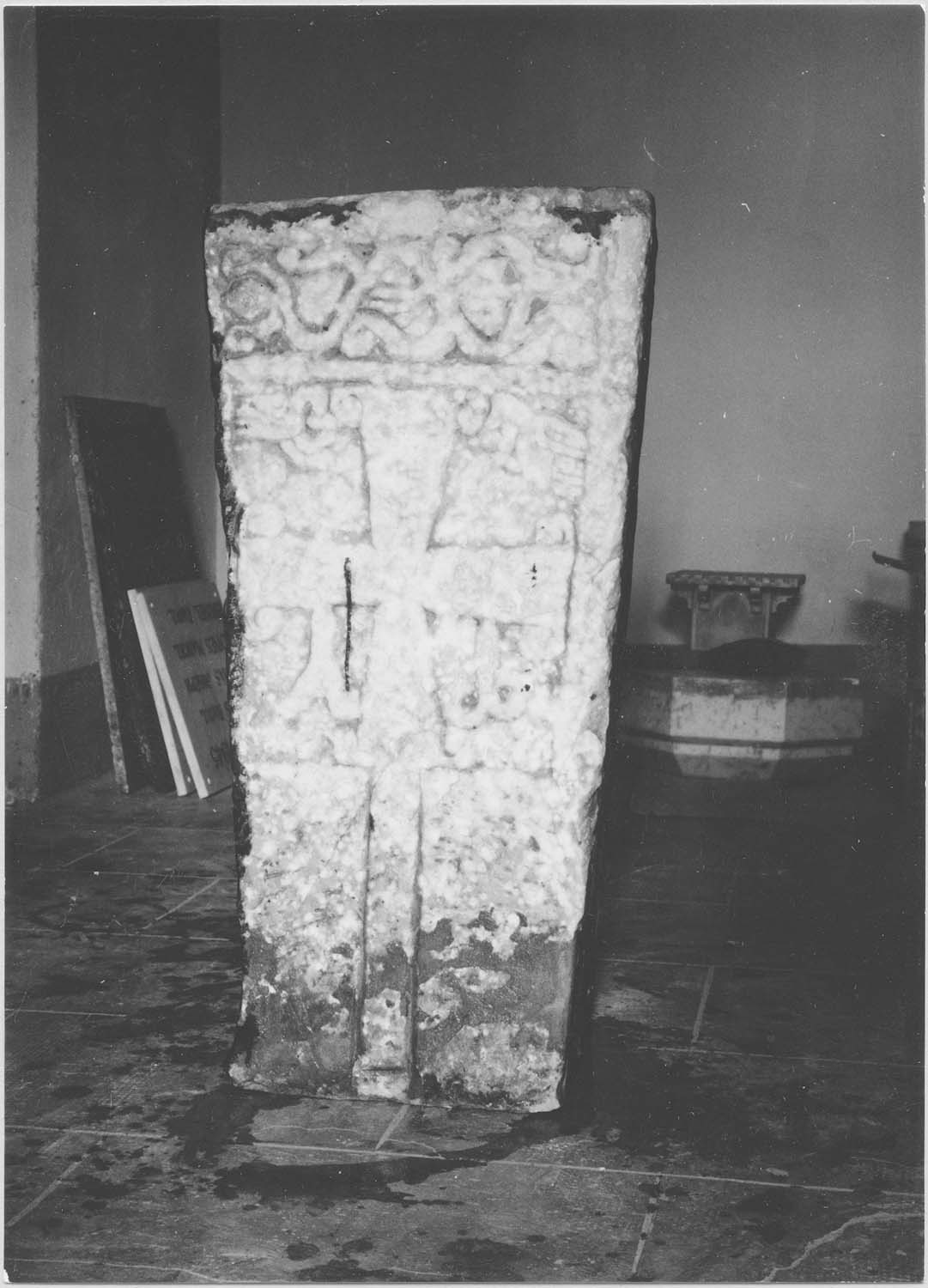 pied d'autel, vue générale - © Ministère de la Culture (France), Médiathèque du patrimoine et de la photographie (objets mobiliers), tous droits réservés