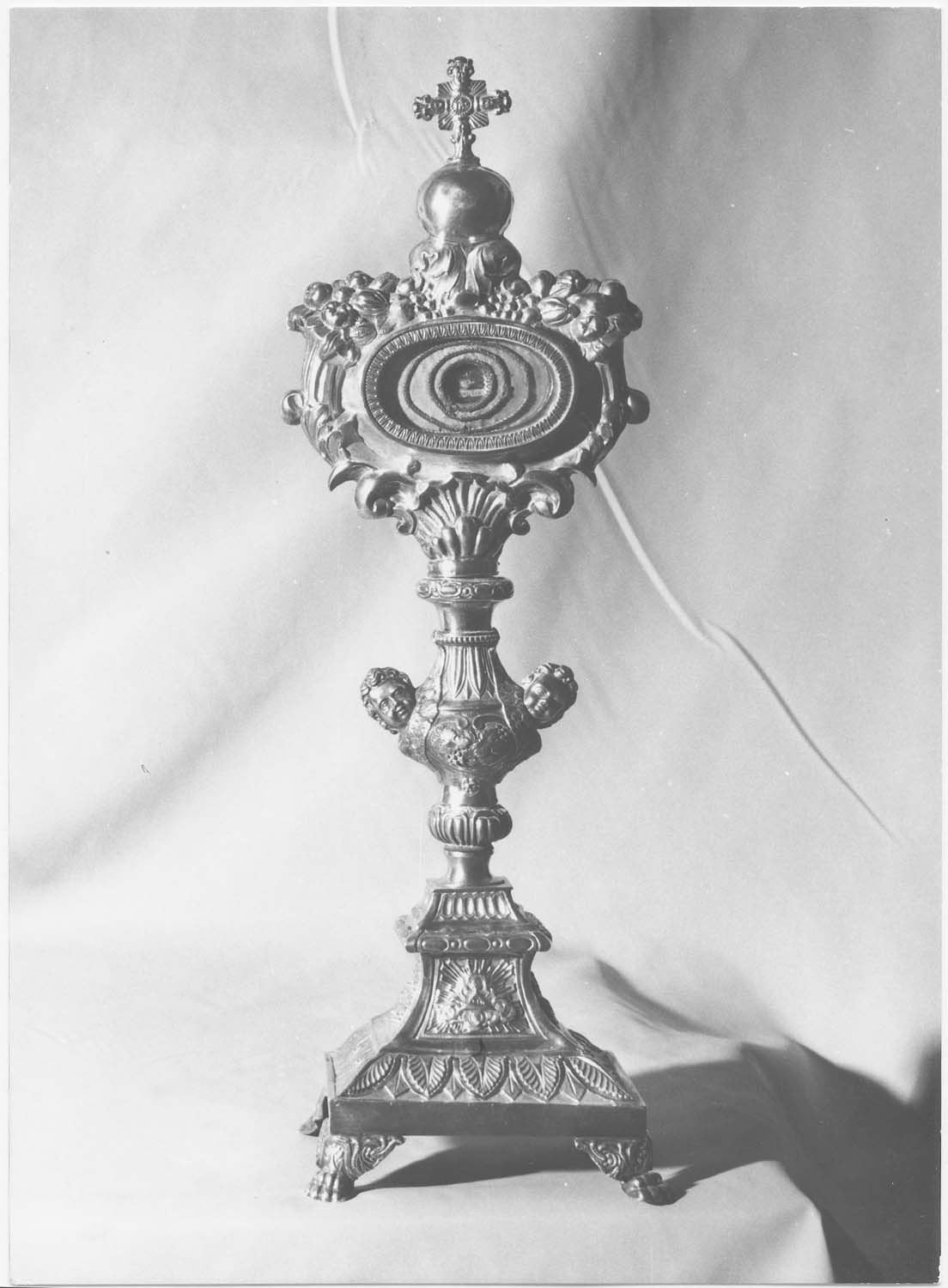 reliquaire-monstrance, vue générale