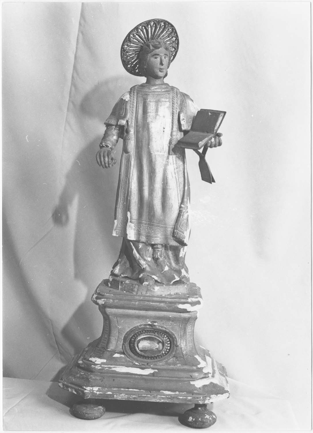 statuette-reliquaire : saint Vincent, vue générale