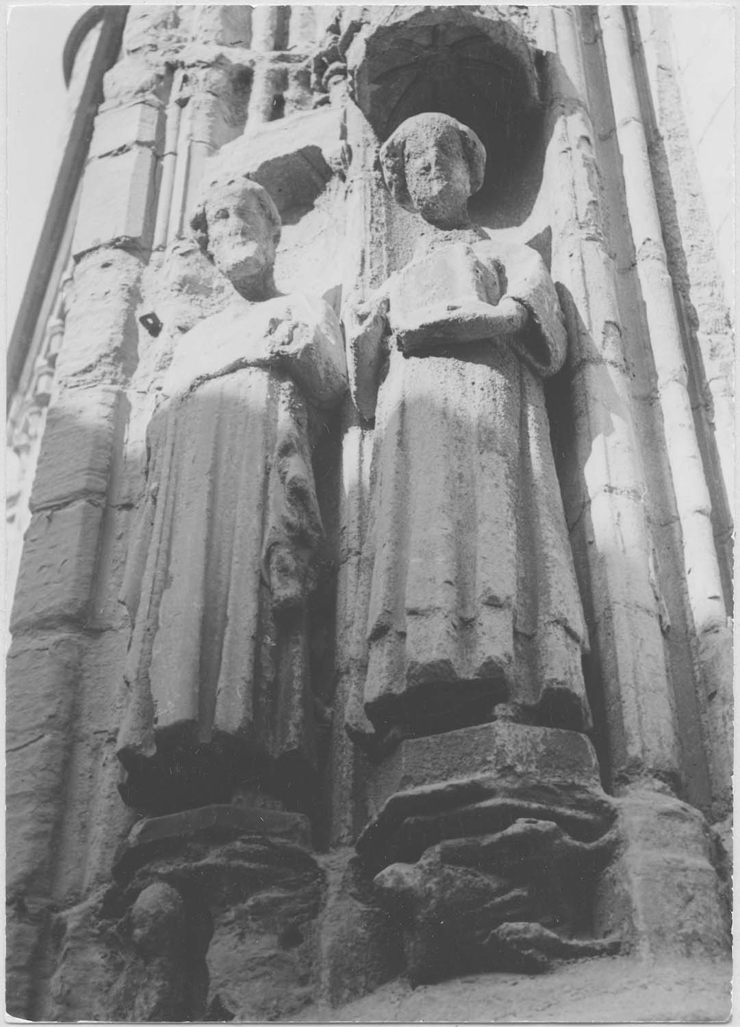 statues : Saint Vincent, Saint non identifié, vue générale