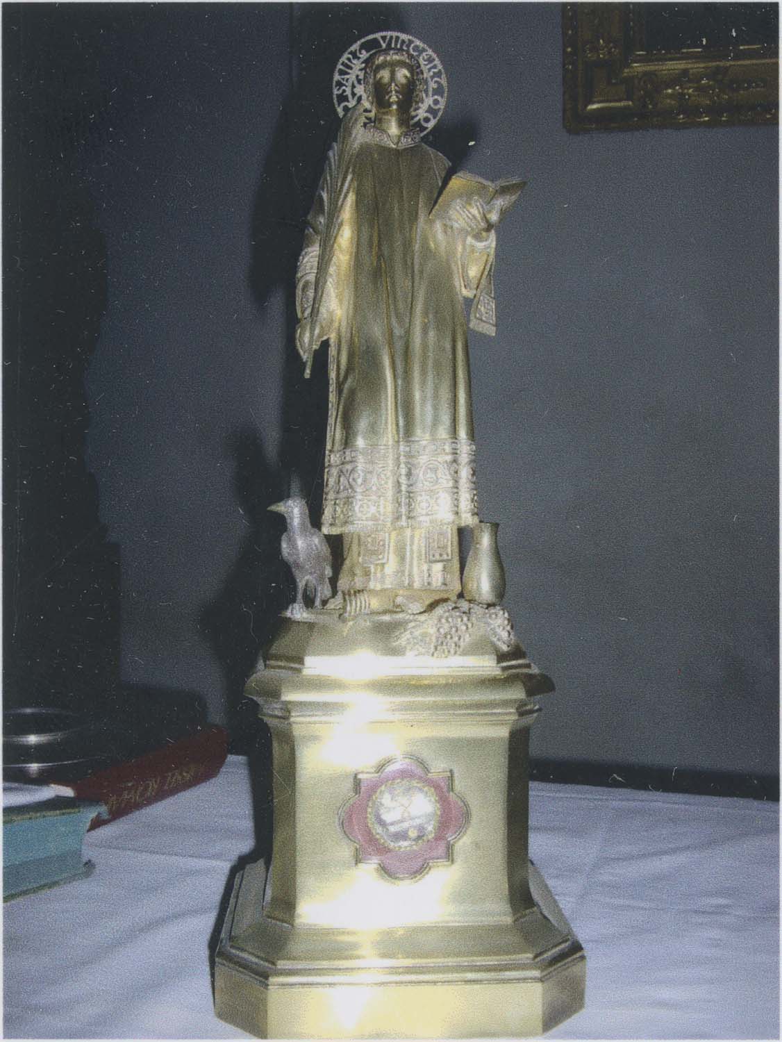 statue-reliquaire de saint Vincent, vue générale