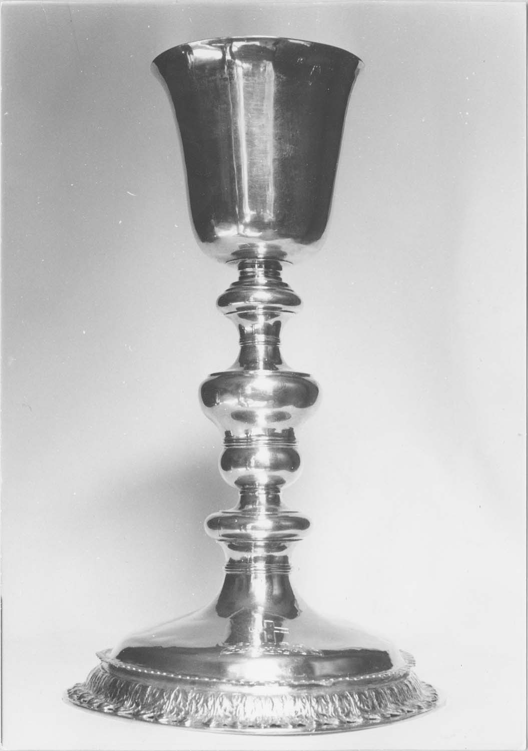 calice, vue générale - © Ministère de la Culture (France), Médiathèque du patrimoine et de la photographie (objets mobiliers), tous droits réservés