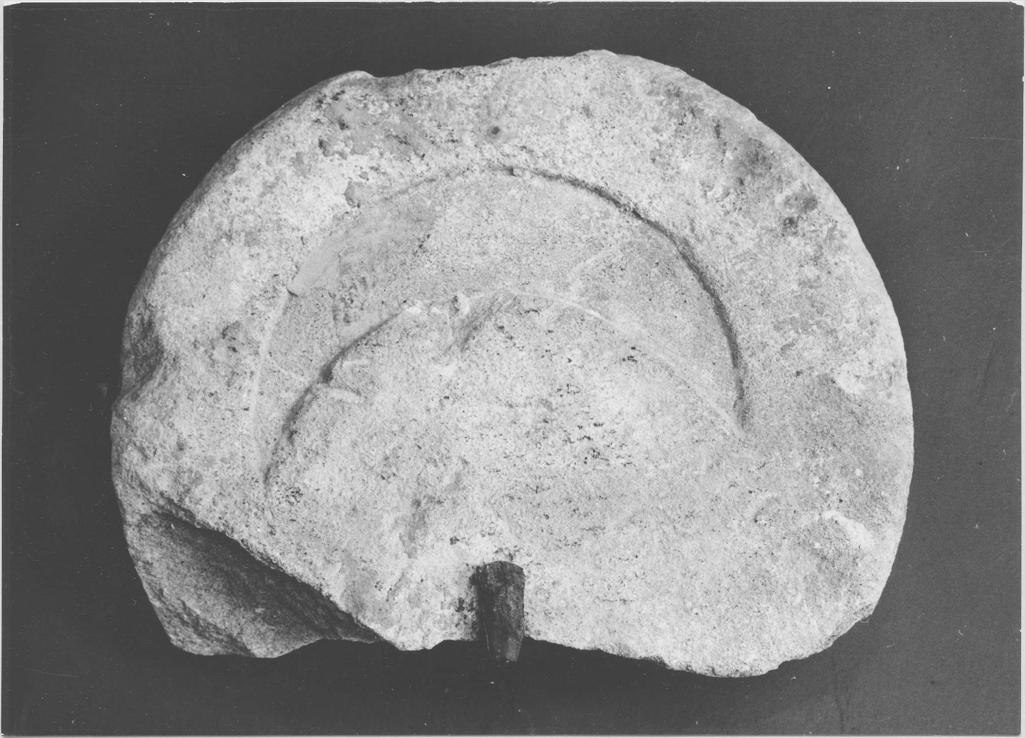 stèle, vue générale - © Ministère de la Culture (France), Médiathèque du patrimoine et de la photographie (objets mobiliers), tous droits réservés
