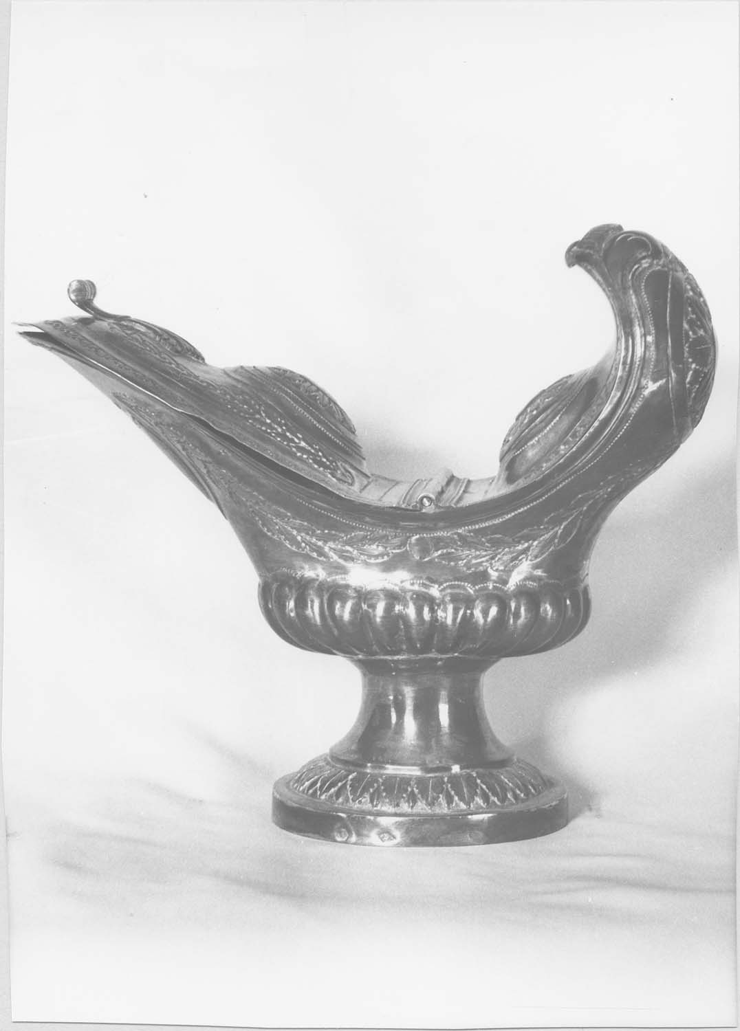 navette à encens, vue générale - © Ministère de la Culture (France), Médiathèque du patrimoine et de la photographie (objets mobiliers), tous droits réservés