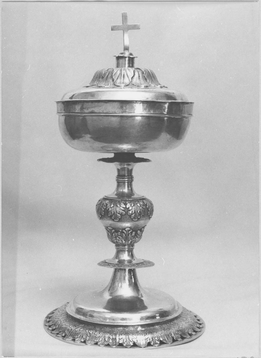 ciboire, vue générale - © Ministère de la Culture (France), Médiathèque du patrimoine et de la photographie (objets mobiliers), tous droits réservés