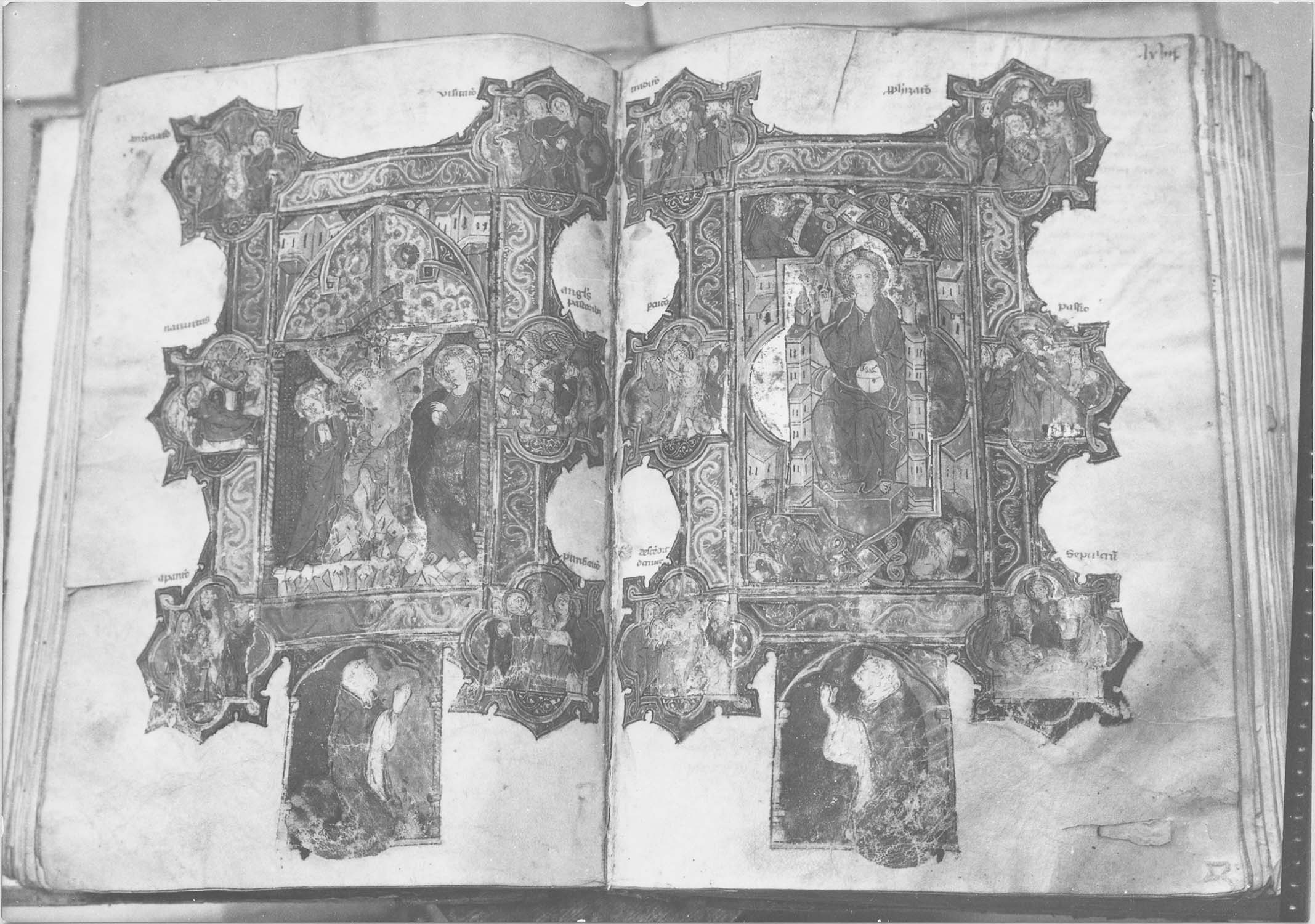 manuscrit : Sacramentaire de Moussoulens, détail - © Ministère de la Culture (France), Médiathèque du patrimoine et de la photographie (objets mobiliers), tous droits réservés