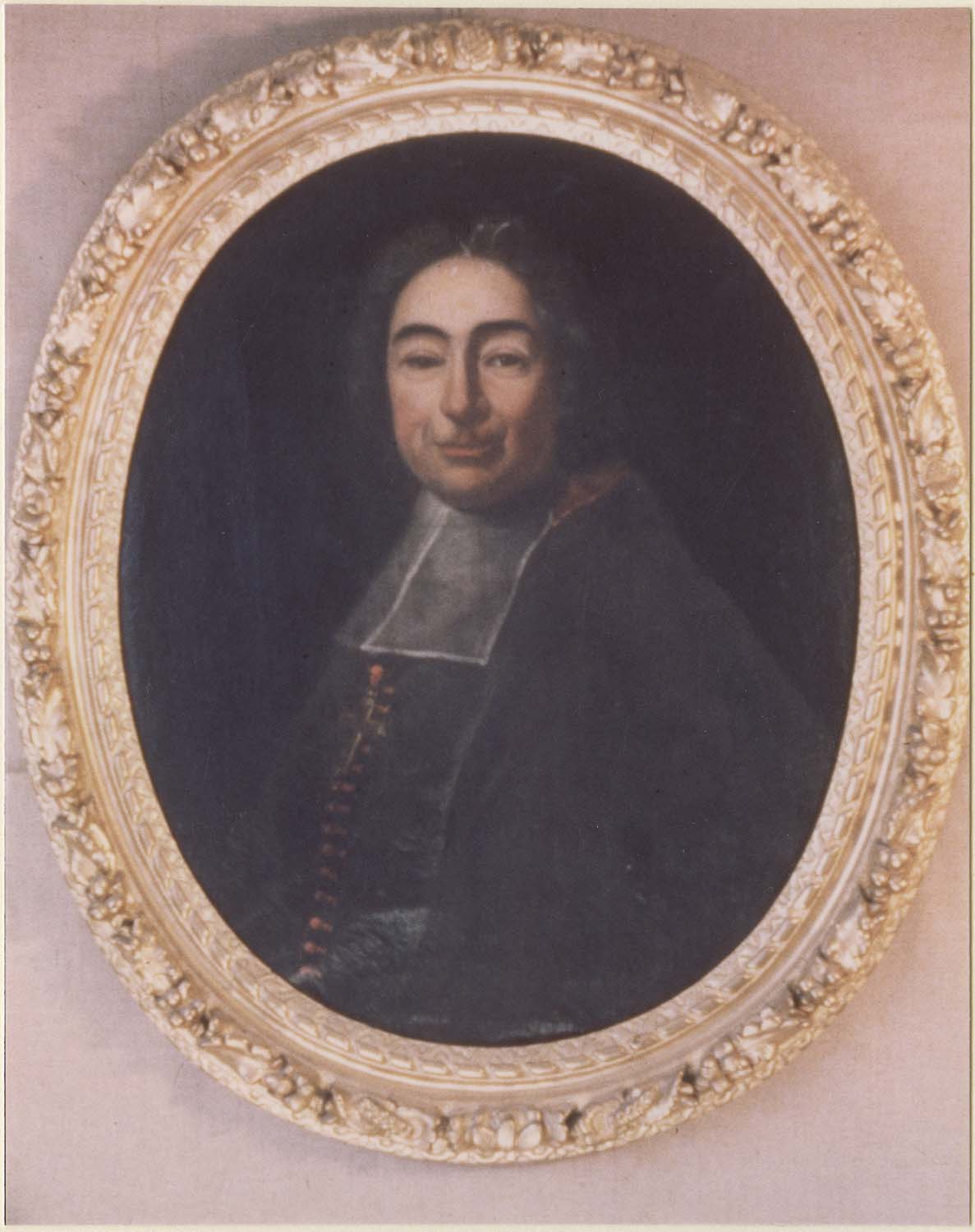 tableau : Ecclésiastique de trois quarts à gauche, cadre, vue générale - © Ministère de la Culture (France), Médiathèque du patrimoine et de la photographie (objets mobiliers), tous droits réservés