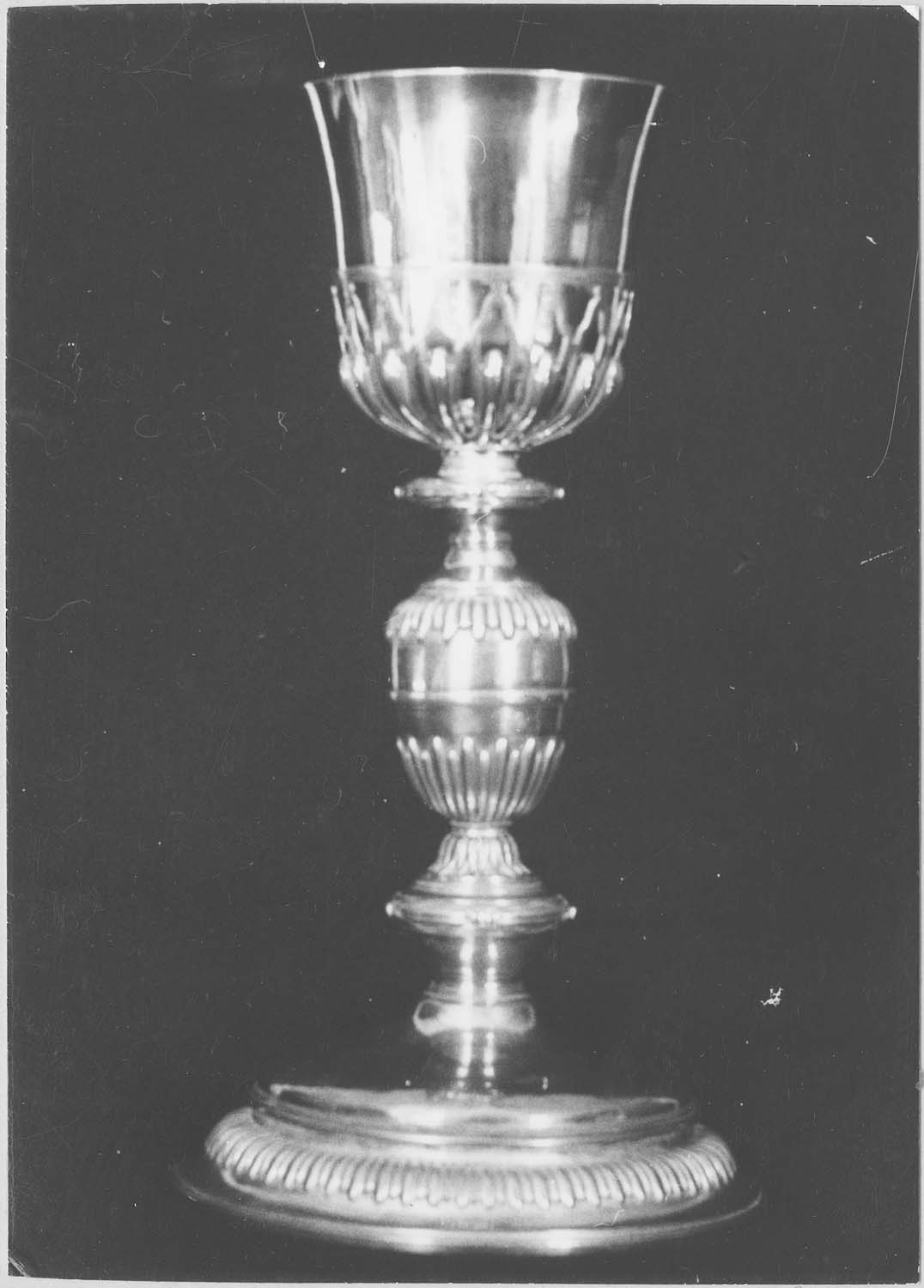 calice, vue générale - © Ministère de la Culture (France), Médiathèque du patrimoine et de la photographie (objets mobiliers), tous droits réservés