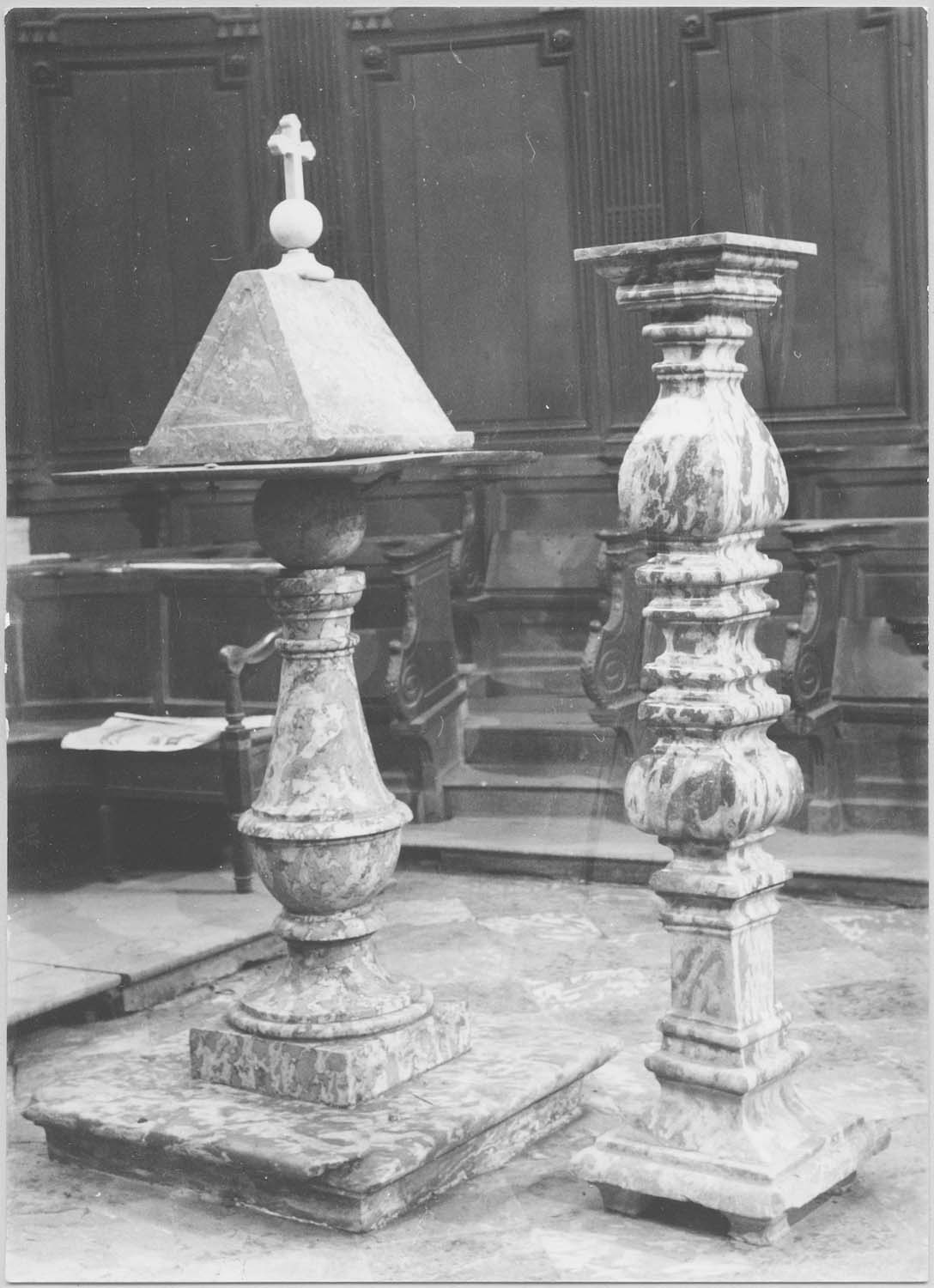 lutrin, colonne, vue générale - © Ministère de la Culture (France), Médiathèque du patrimoine et de la photographie, diffusion RMN-GP