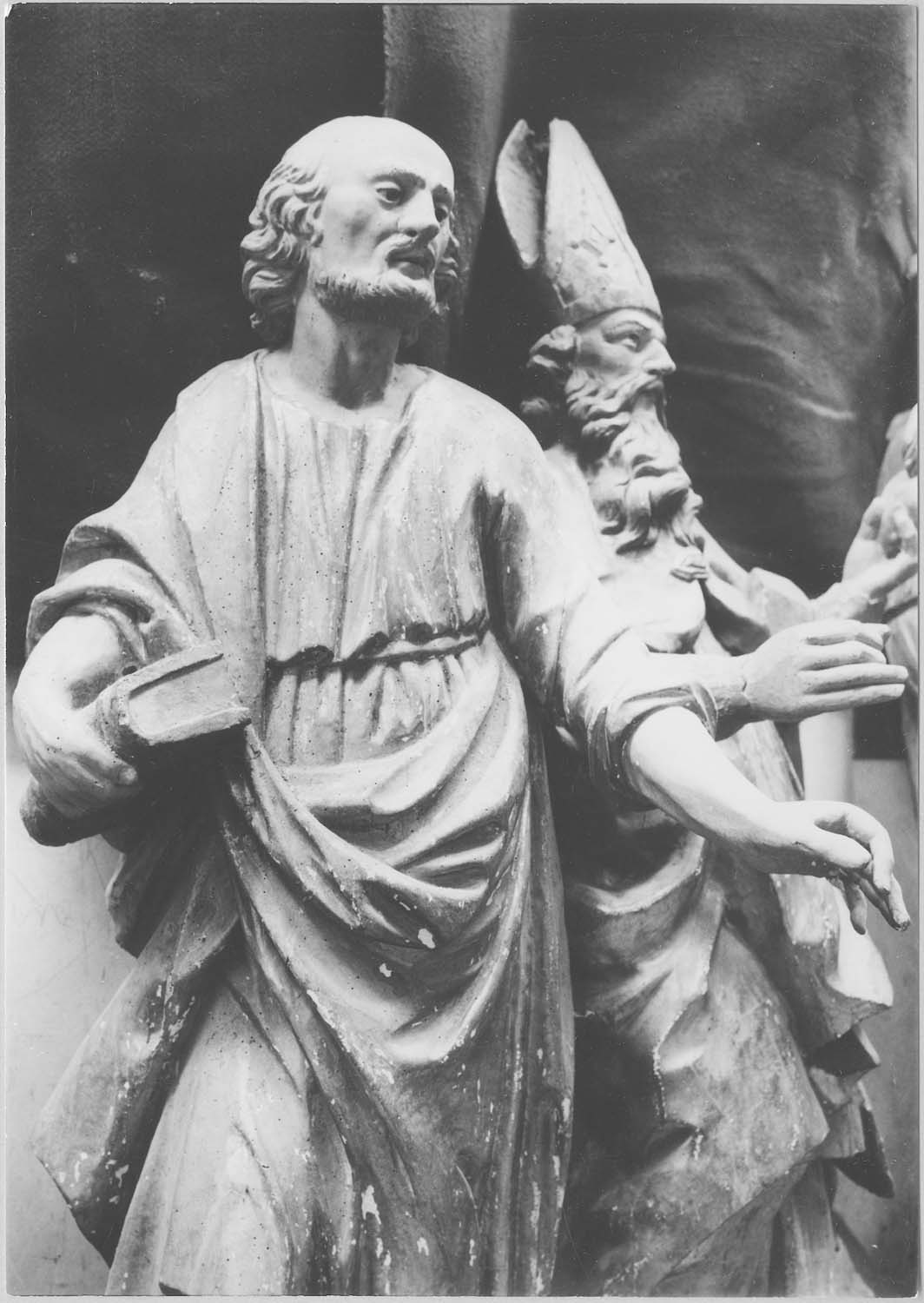 statue : saint Paul (?), vue générale