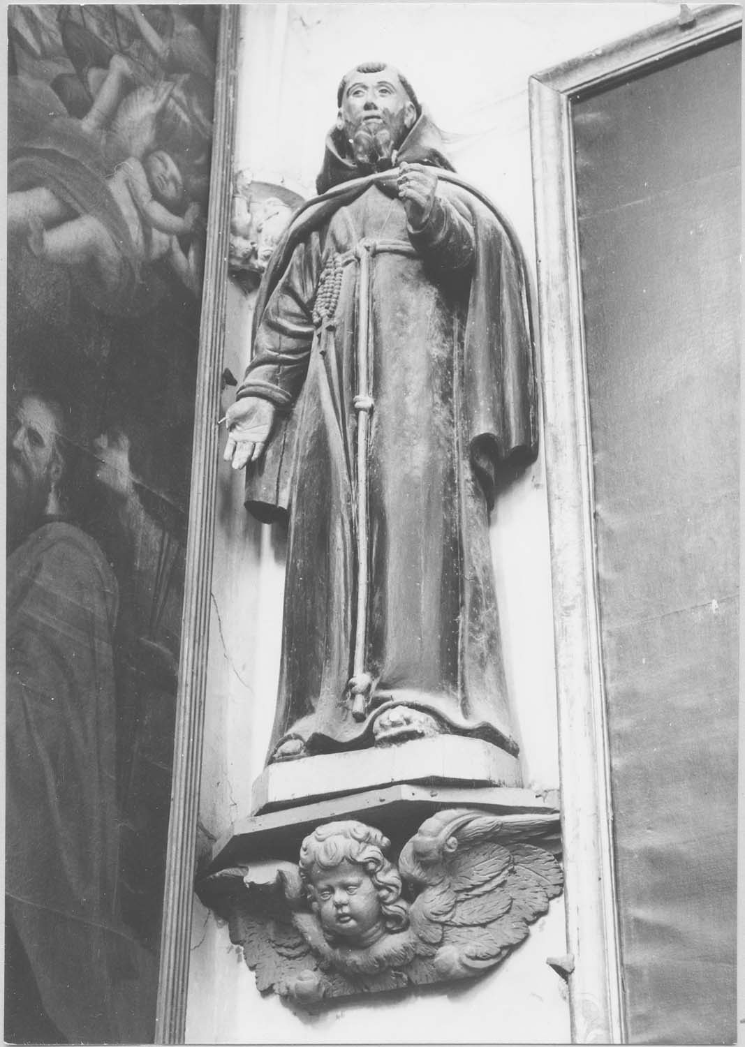 statue : saint franciscain, vue générale