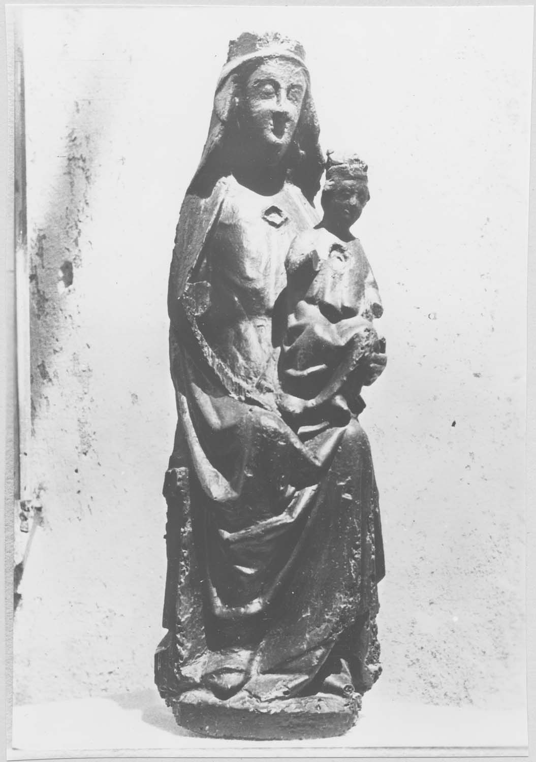 statue : Vierge à l'Enfant, vue générale - © Ministère de la Culture (France), Médiathèque du patrimoine et de la photographie, diffusion RMN-GP