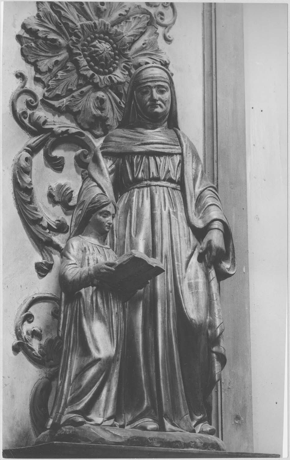 Groupe sculpté : Education de la Vierge (l’)