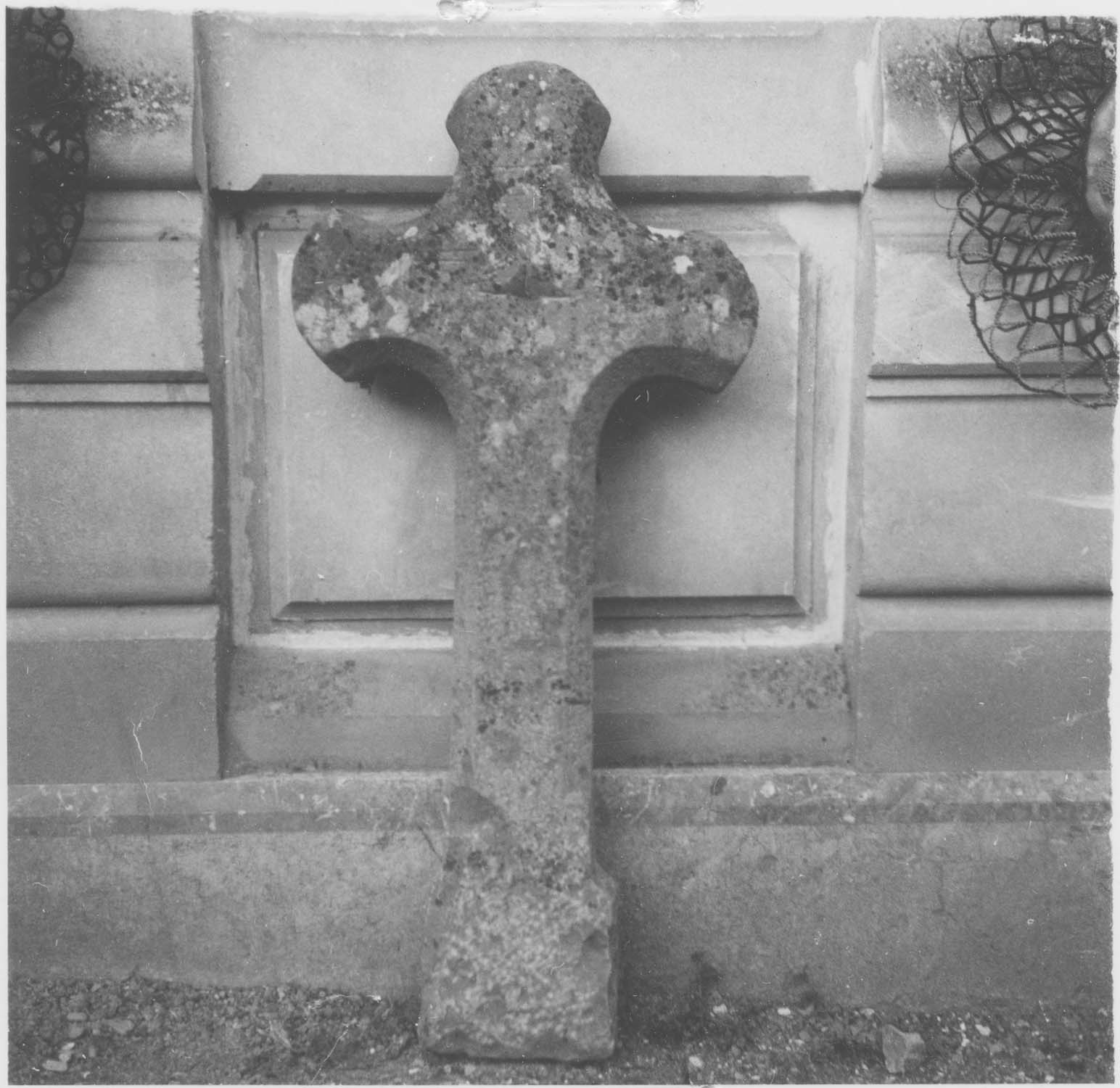 croix, vue générale - © Ministère de la Culture (France), Médiathèque du patrimoine et de la photographie, diffusion RMN-GP