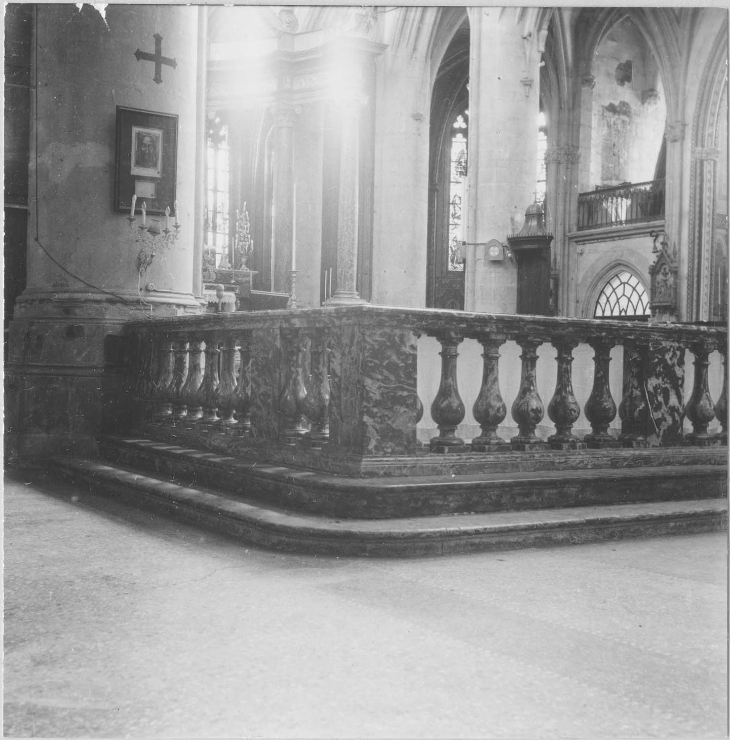 clôture de choeur (table de communion), vue partielle