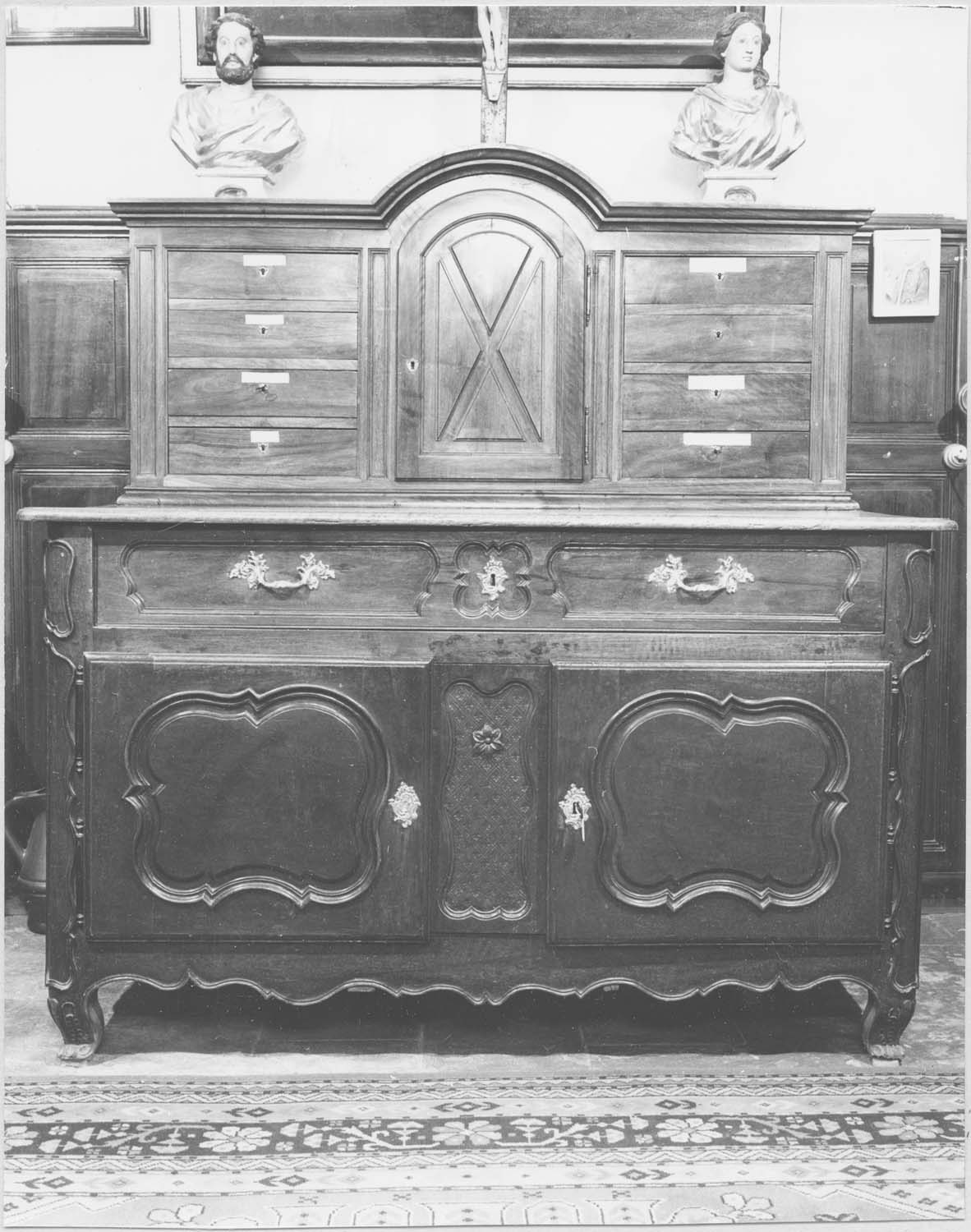 chasublier (commode à chasubles), vue générale - © Ministère de la Culture (France), Médiathèque du patrimoine et de la photographie, diffusion RMN-GP