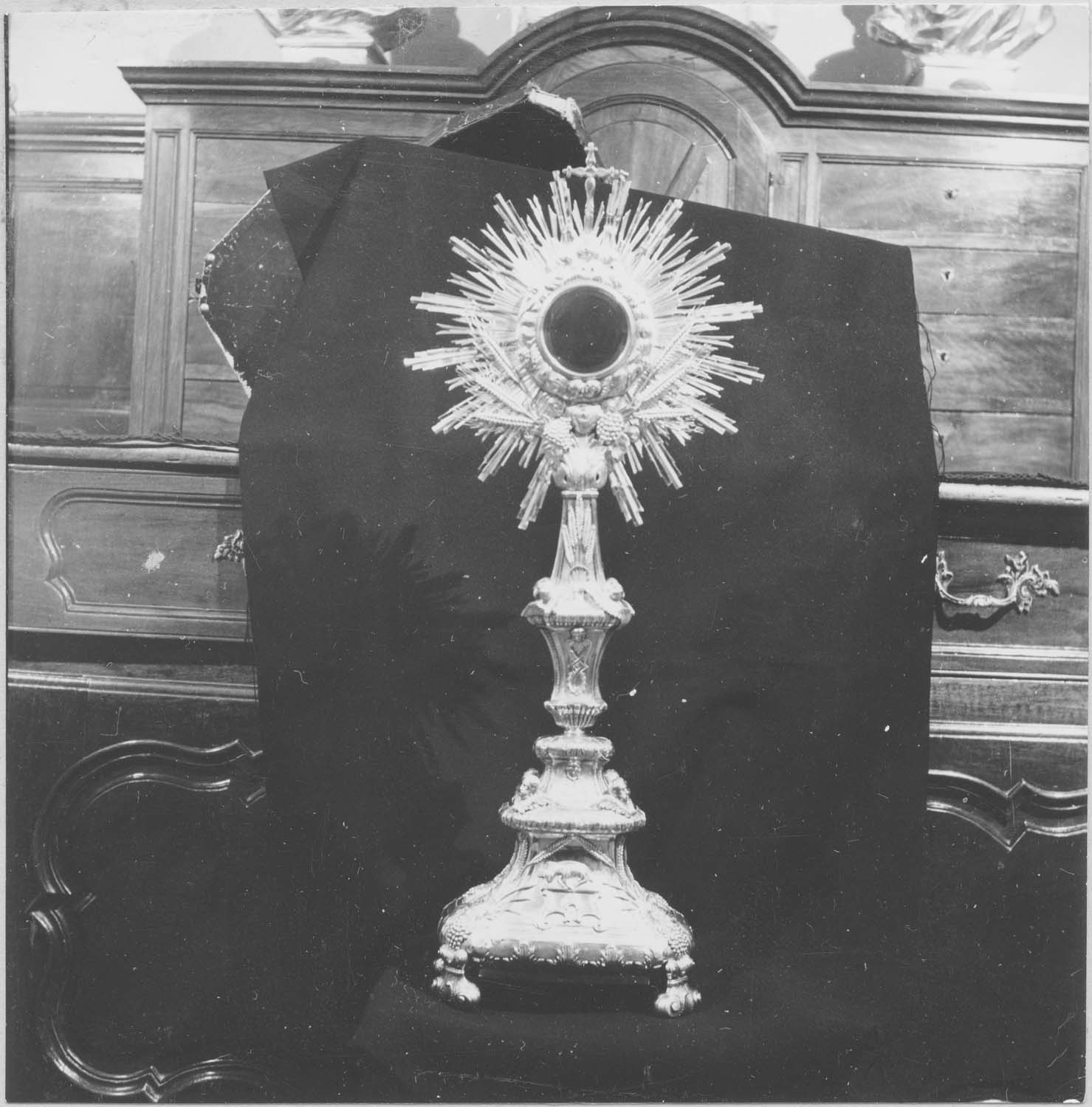 ostensoir, vue générale - © Ministère de la Culture (France), Médiathèque du patrimoine et de la photographie, diffusion RMN-GP