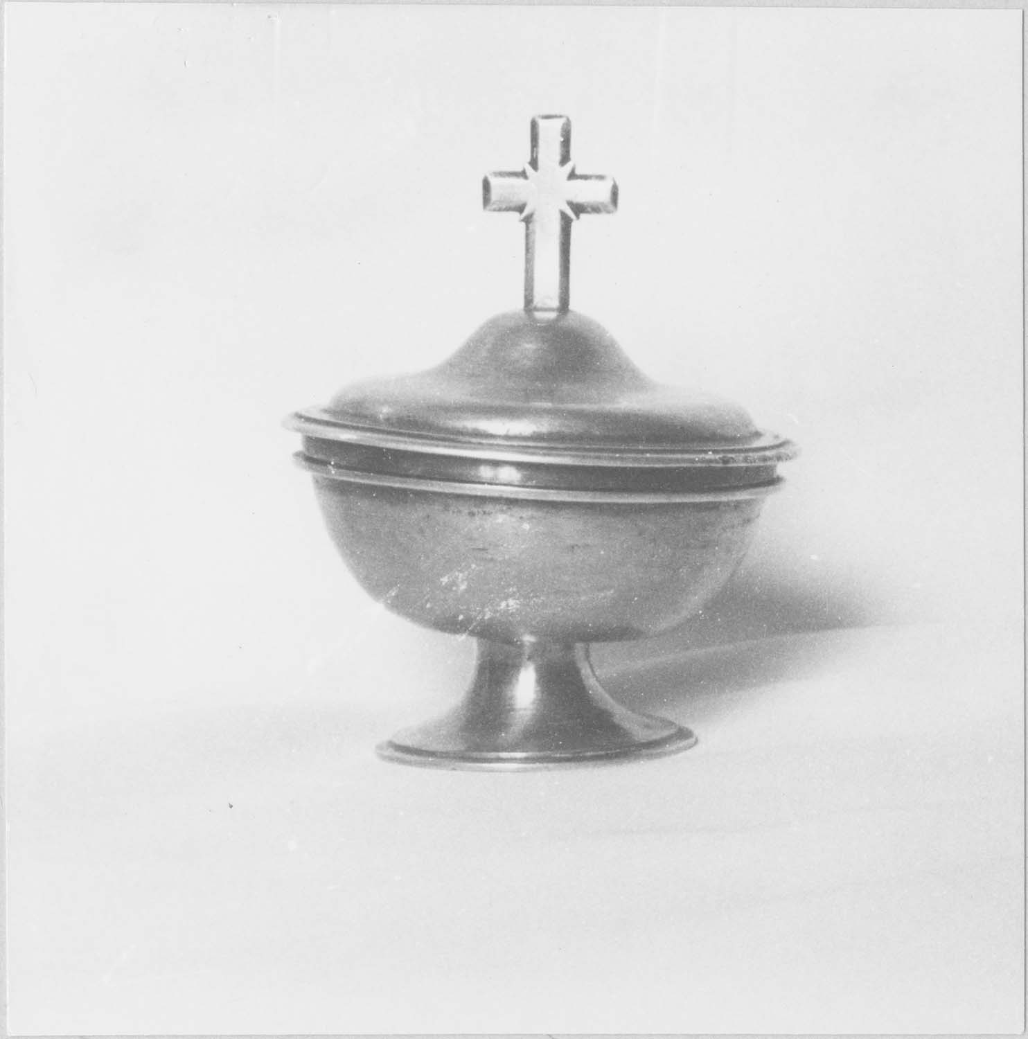 ciboire (pyxide), vue générale
