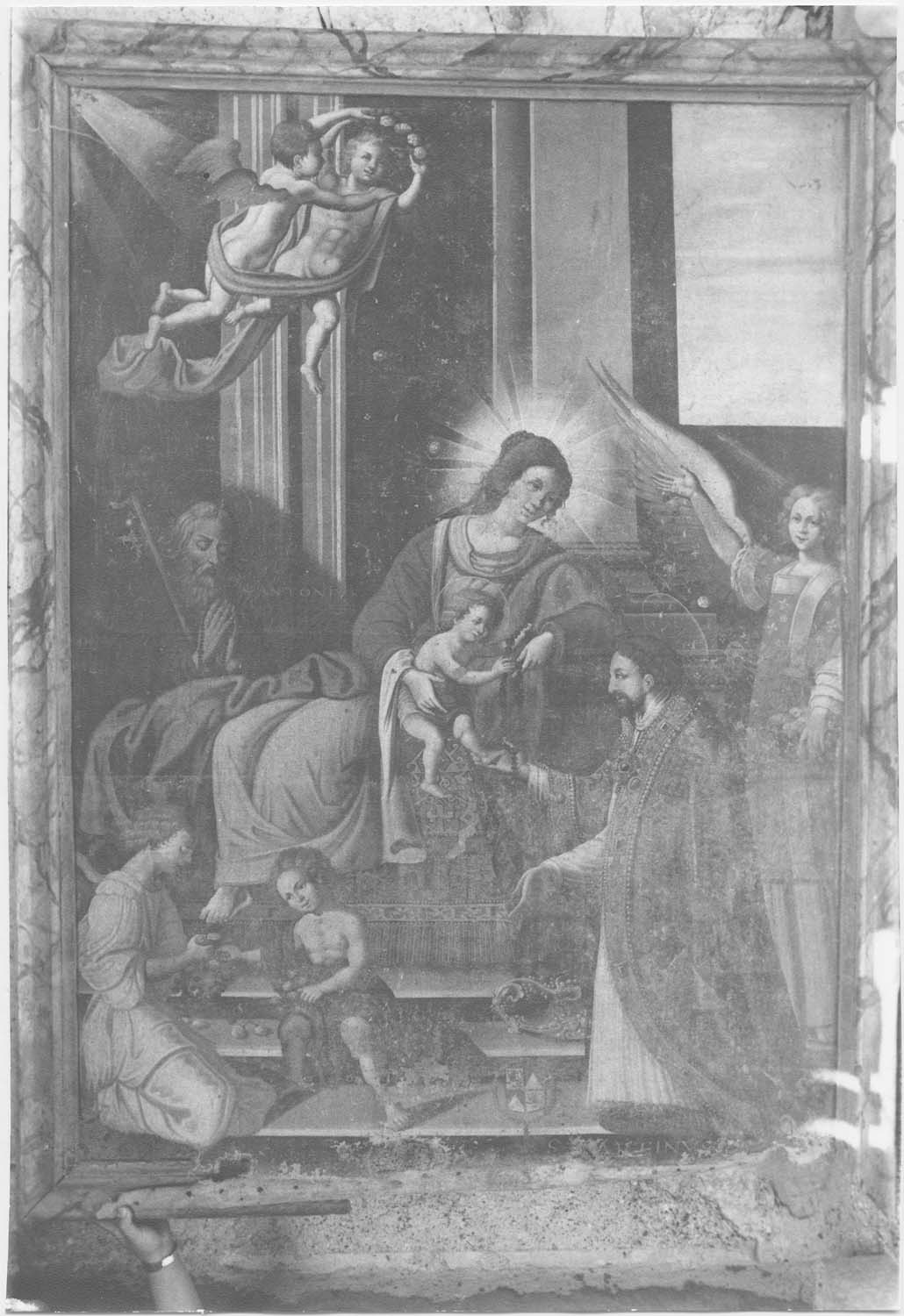 tableau du maître-autel : La Vierge présentant l'Enfant Jésus à saint Martin, vue générale
