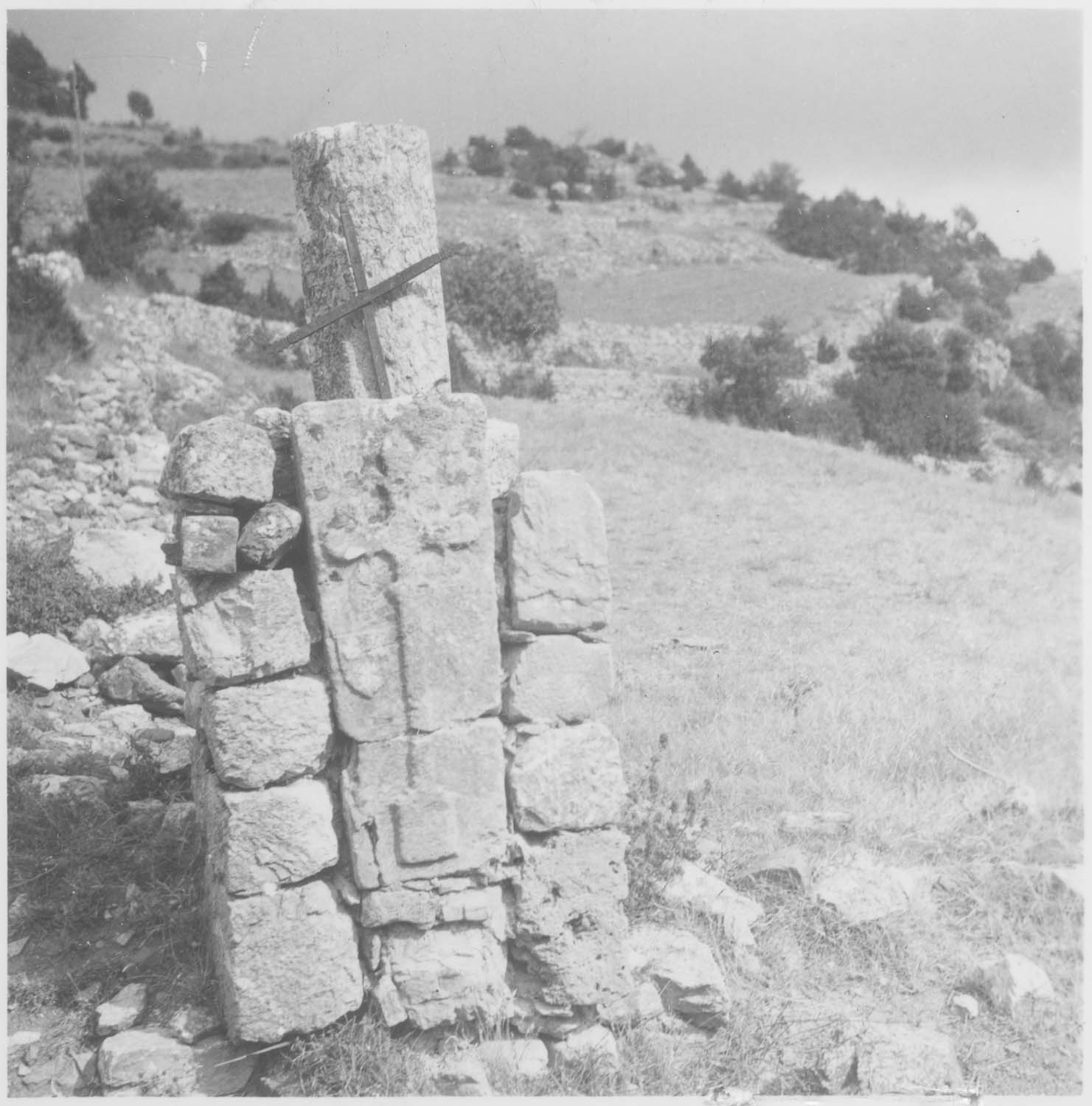 socle, vue générale