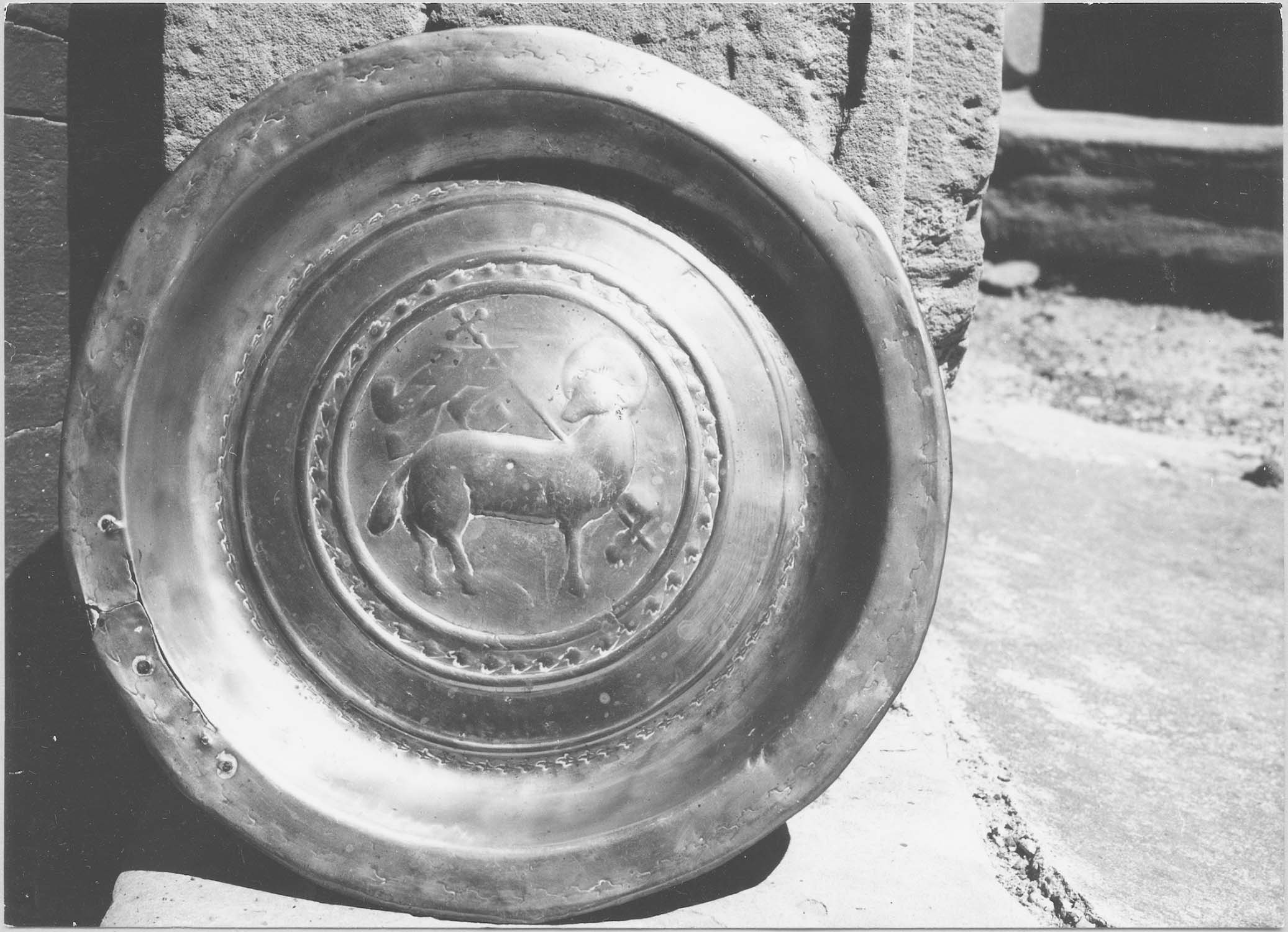 plat à quêter, vue générale - © Ministère de la Culture (France), Médiathèque du patrimoine et de la photographie, diffusion RMN-GP