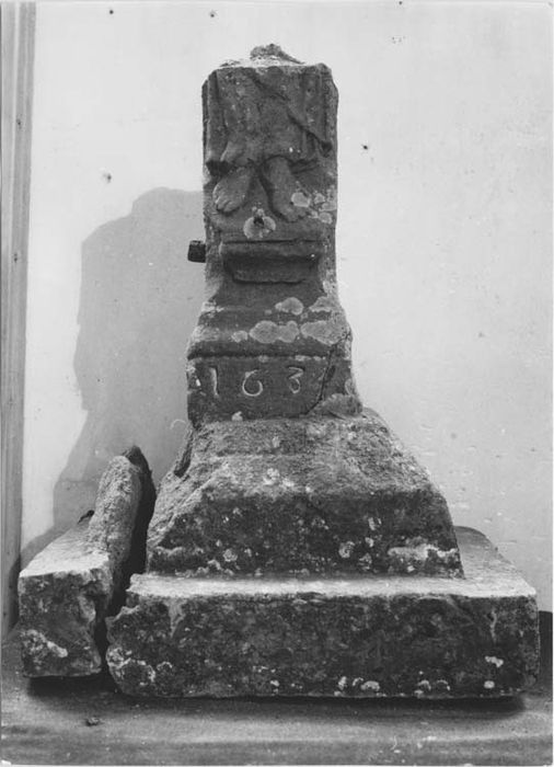 croix de chemin (fragments) - © Ministère de la Culture (France), Médiathèque du patrimoine et de la photographie, diffusion RMN-GP