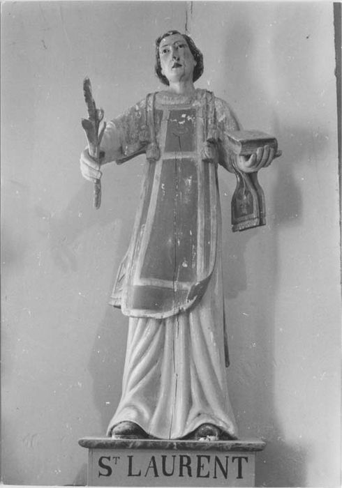 statue : Saint Laurent