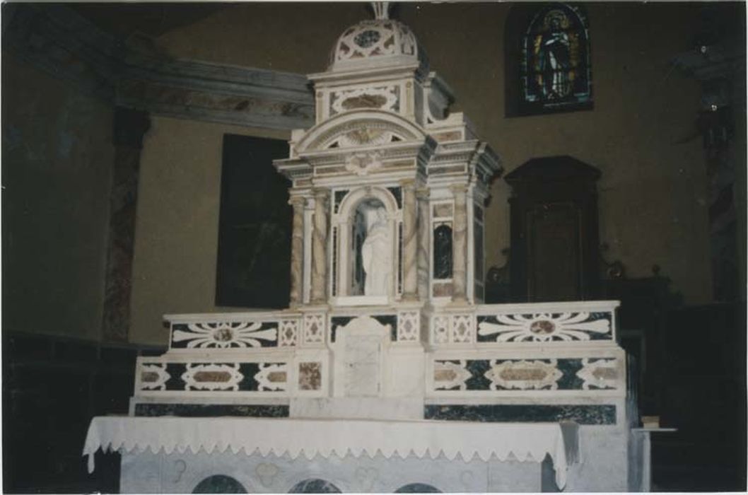 retable de la chapelle latérale Notre-Dame des douleurs