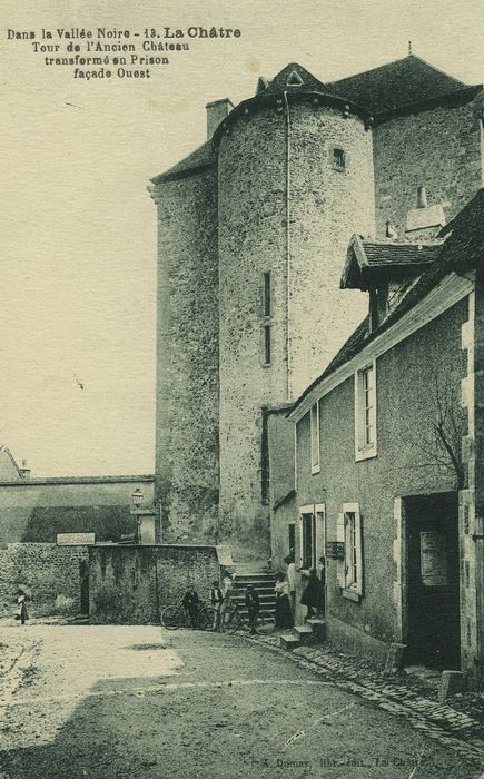 Ancien château seigneurial : Façade ouest, vue générale