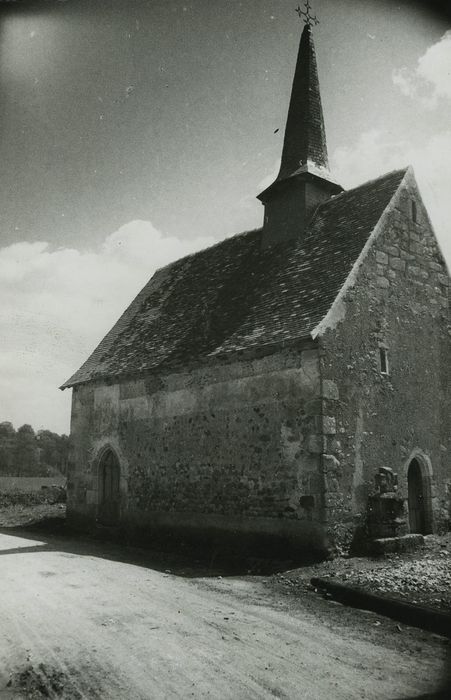 Chapelle de Vouhet : Ensemble nord-est, vue générale