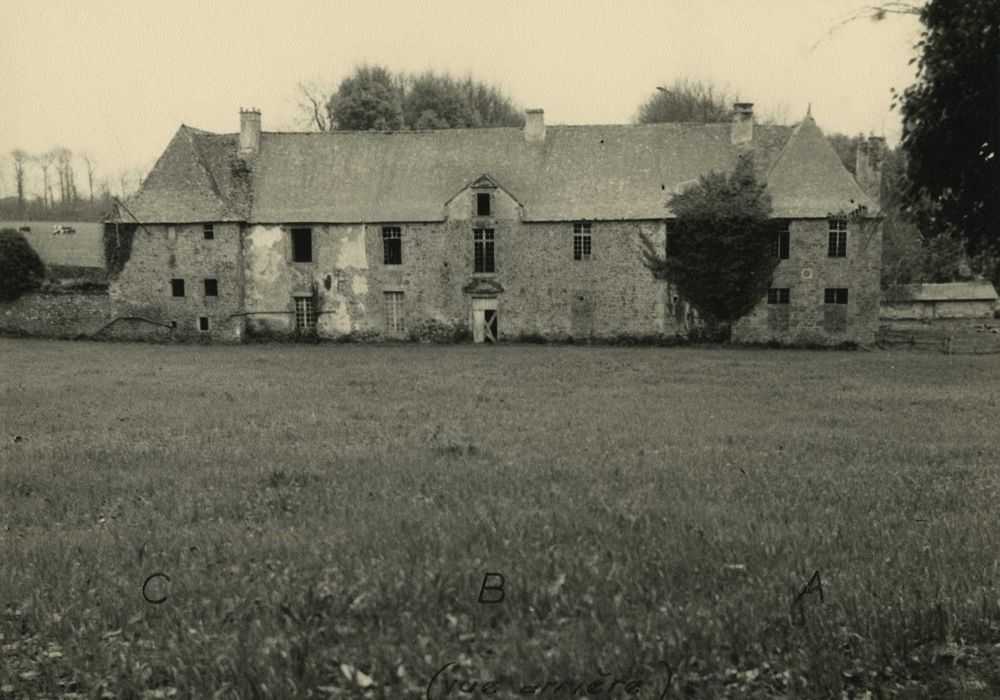 Manoir de Boisgelin, ou Château-Hôtel de Coatguelen : ensemble nord, vue générale