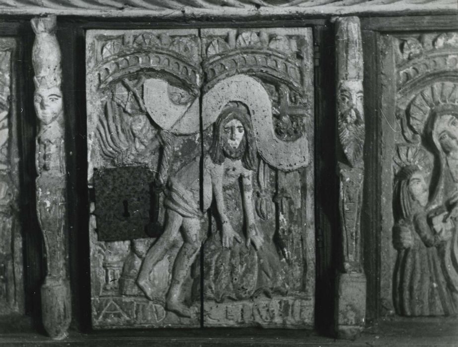 niche, siège de célébrant (sacraire), détail
