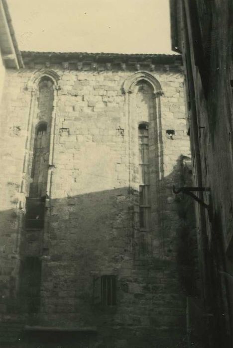 Ancienne église Notre-Dame dou Mercadilh : Façade sud, vue partielle