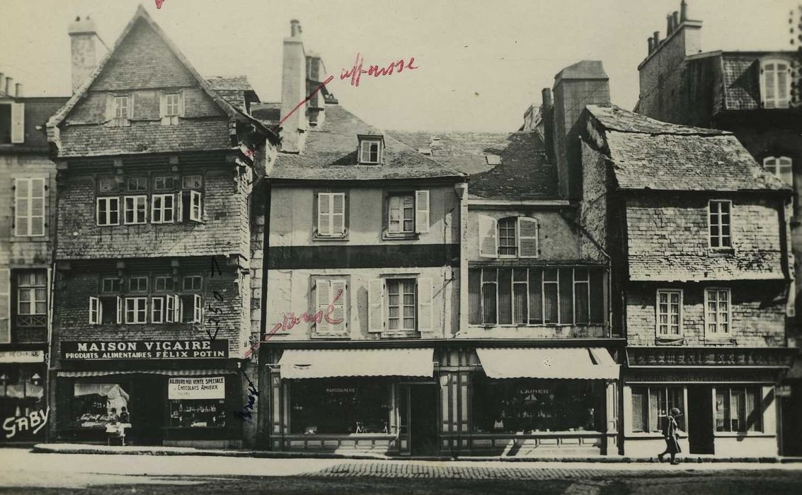 Maisons de bois : Façades sur rue