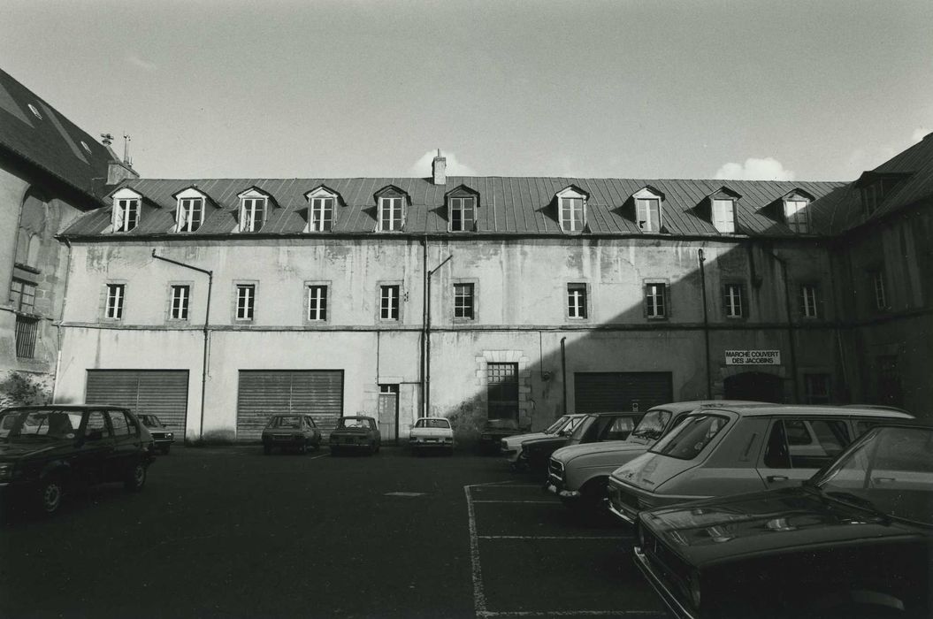Ancienne abbaye des Jacobins : Bâtiment A, façade ouest, vue générale