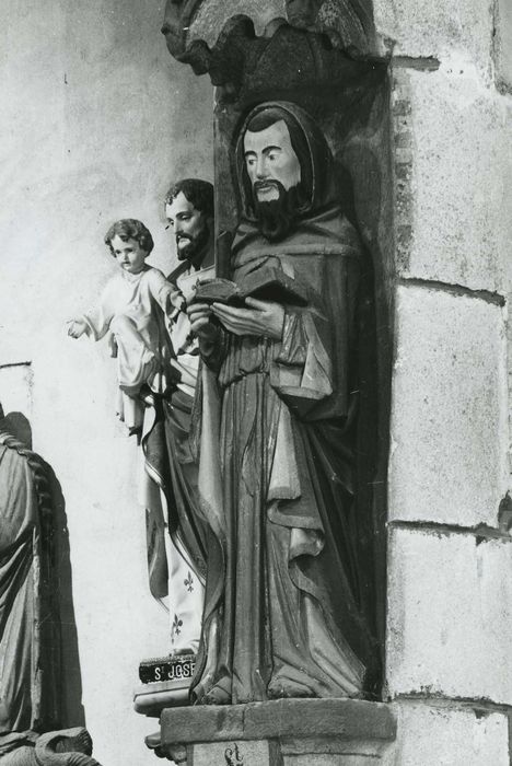 statue : Saint Hernin