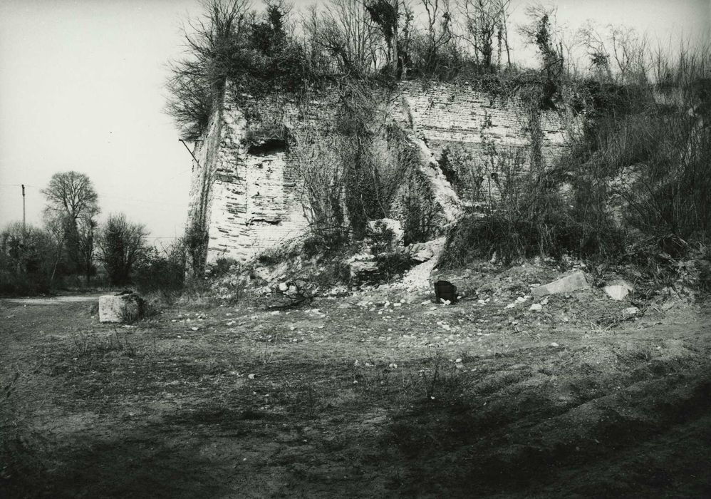 Fours à chaux : Vue partielle des ruines