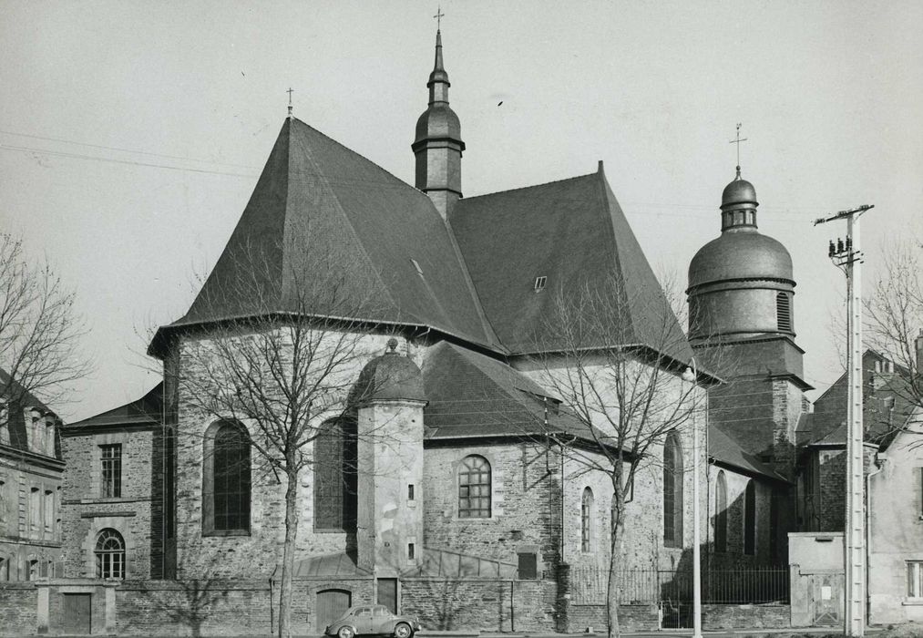 Eglise Saint-Etienne : Chevet, vue générale