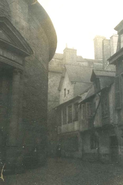 Maison de bois (ancien hôtel Lagonidec, appelé aussi Maison du Coin) : Façades sur rue, vue générale