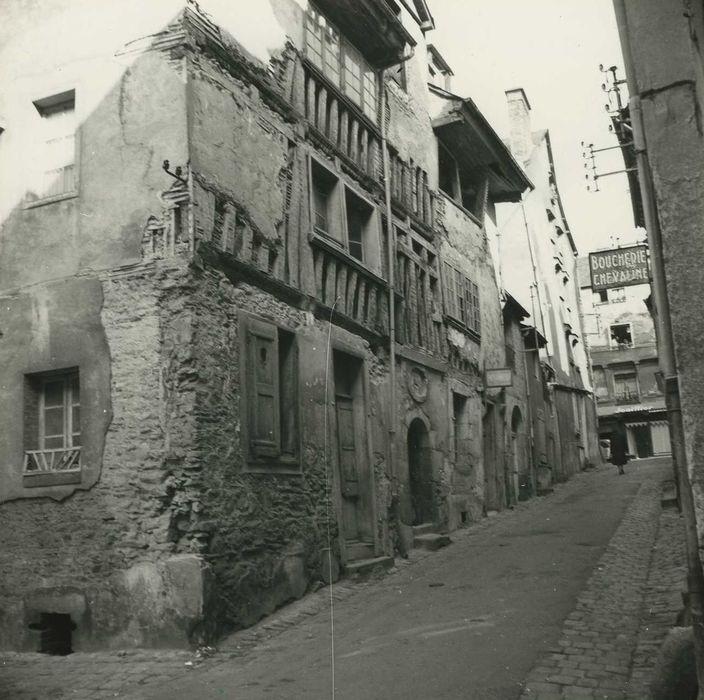 Maison du 15e siècle : Façades sur rue, vue générale