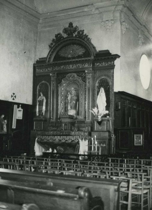 retable du croisillon nord et sa statue : Vierge à l'Enfant - © Ministère de la Culture (France), Médiathèque du patrimoine et de la photographie, tous droits réservés